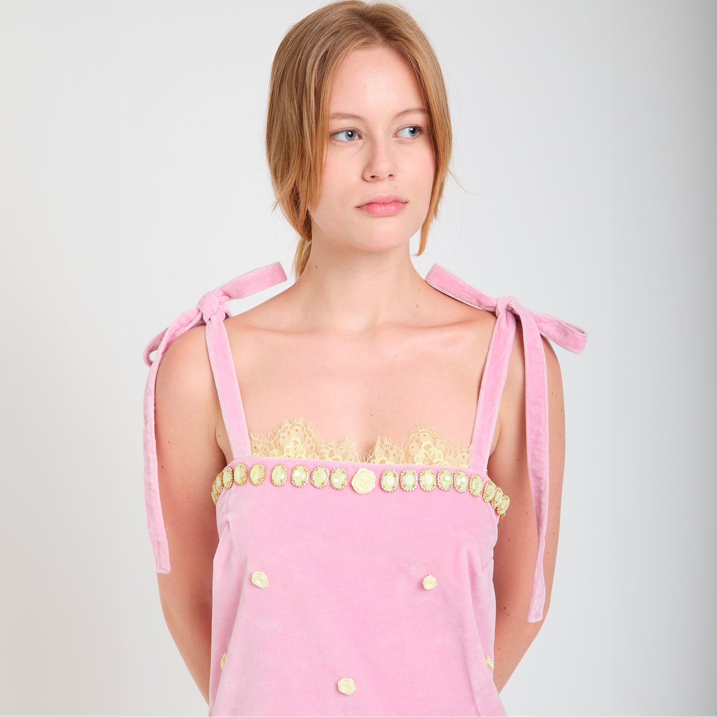 Mini abito in velluto rosa Candy Rose con pietre